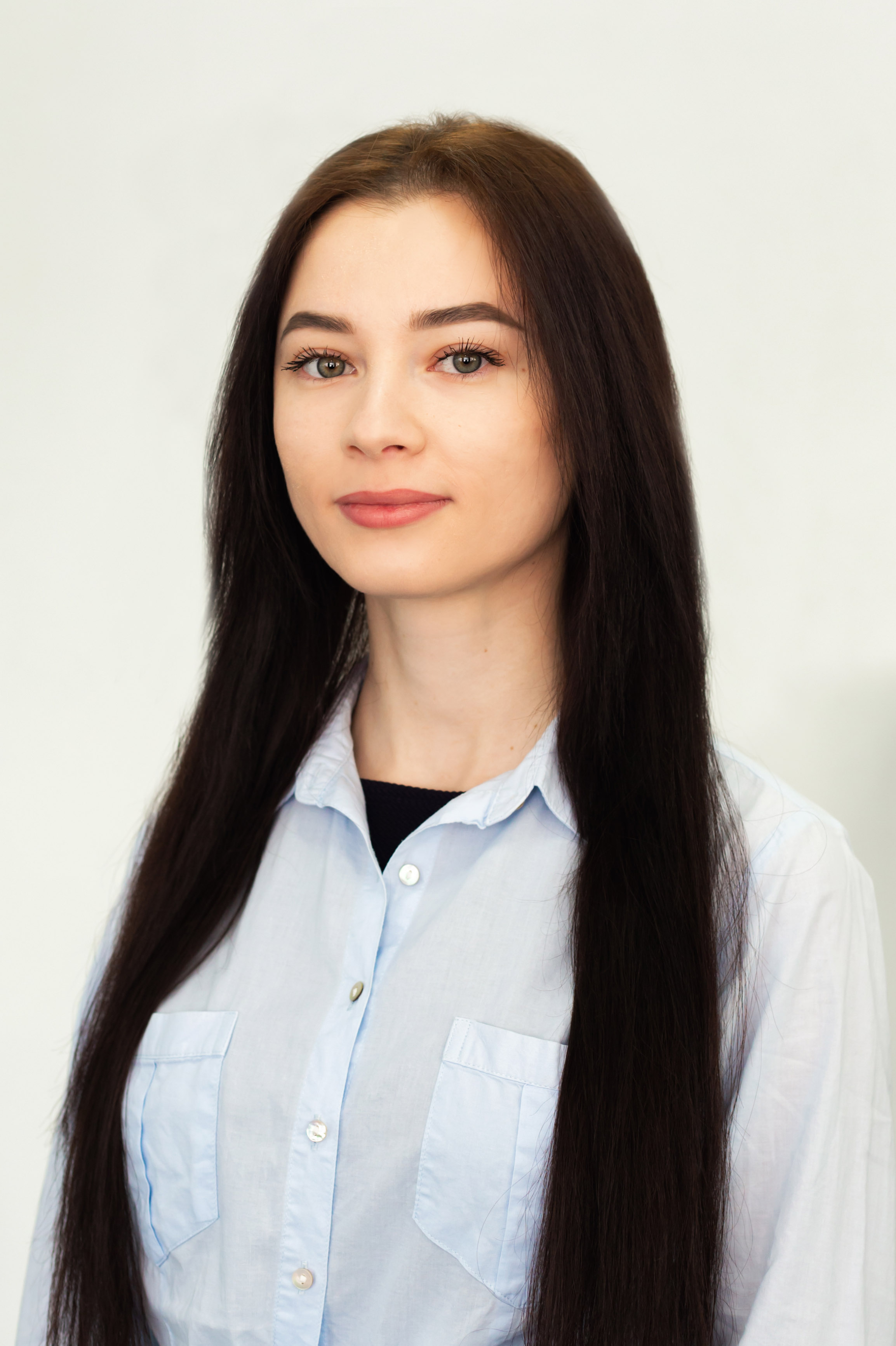 Брюханова Марина Анатольевна.
